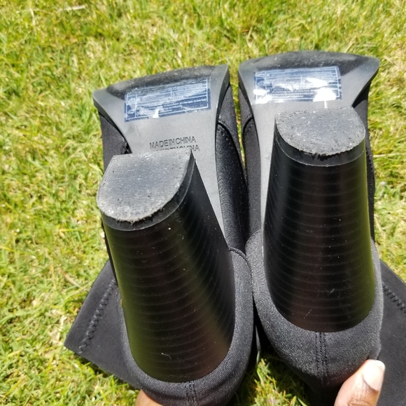 Booties - Picture 4 of 7